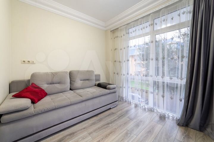 2-к. квартира, 46 м², 2/8 эт.