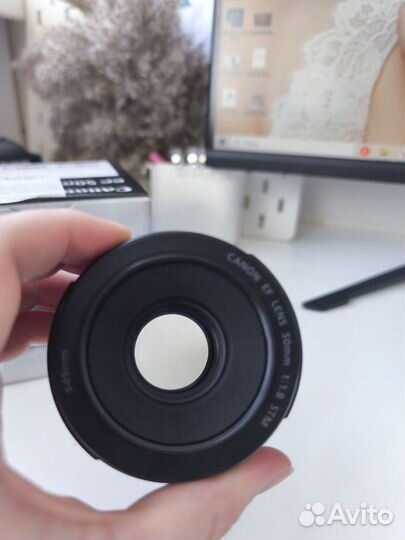 Объектив canon 50mm 1 8 stm