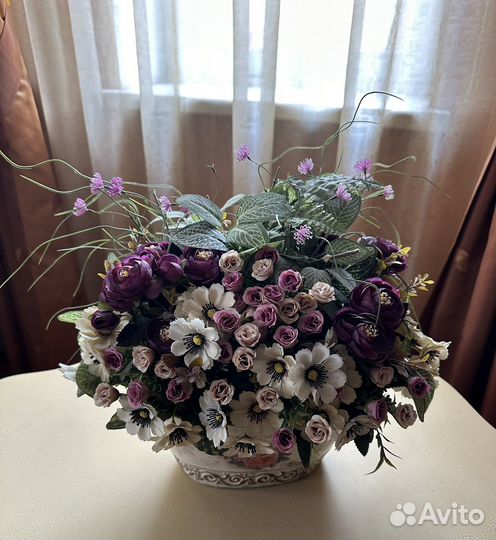 Композиции из искуственных цветов