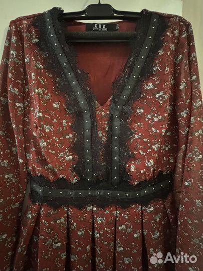 Платье женское 42 44 с кружевом