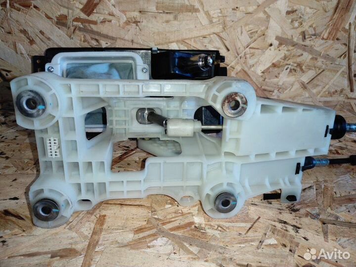 Кулиса МКПП Mitsubishi Lancer CY3A 4B10 2008