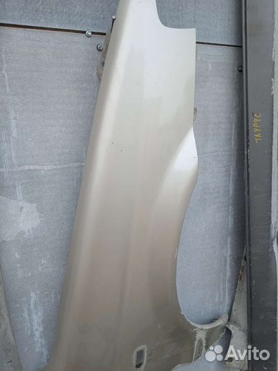 Крыло переднее правое iran khodro samand саманд