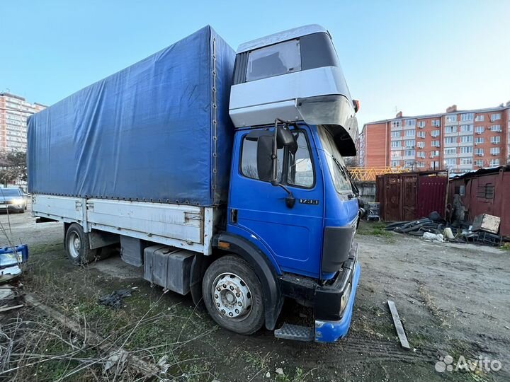 Mercedes-Benz 1733, 1990