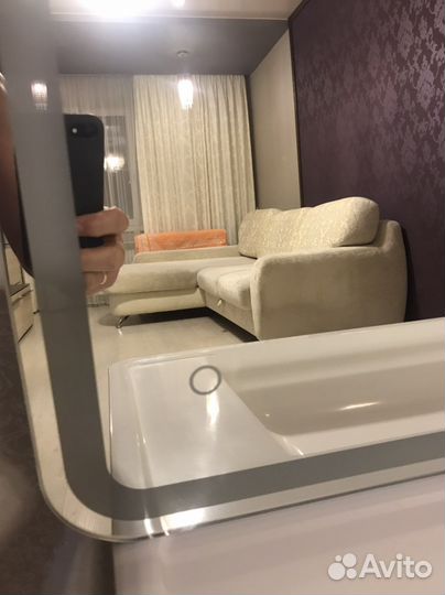 Зеркало с подсветкой