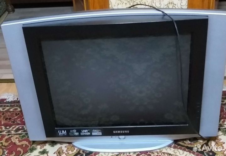 Телевизор samsung