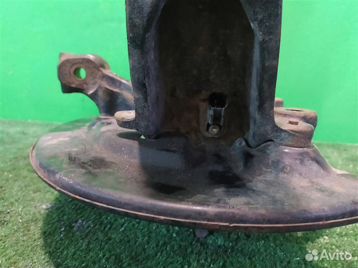 Кулак передний правый Ford Focus 3 (CB8) 2015