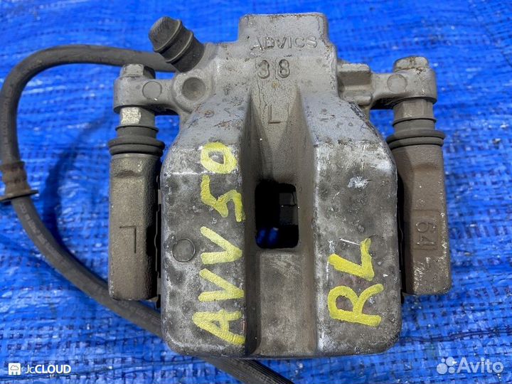 Суппорт на toyota camry AVV50 2arfxe