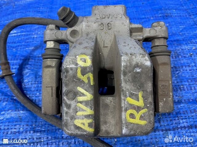 Суппорт на toyota camry AVV50 2arfxe
