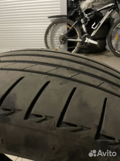 Bridgestone Turanza T005 225/40 R19 и 255/35 R19 93Y