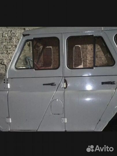 К,уплю водительскую дверь на УАЗ 469/Хантер
