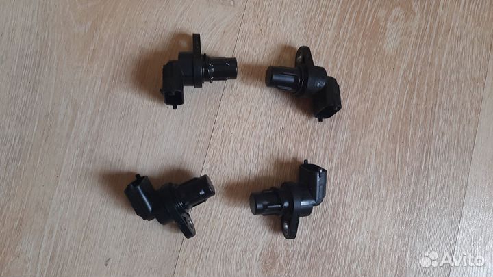 Датчик распредвала M272 M271 Mercedes