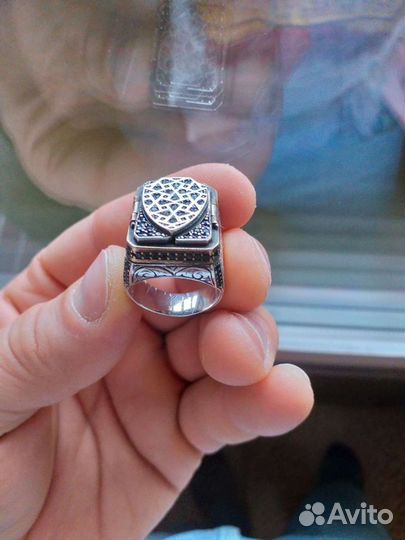 Серебряное кольцо мужское