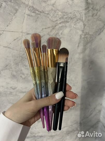 Кисточки для макияжа+ косметика