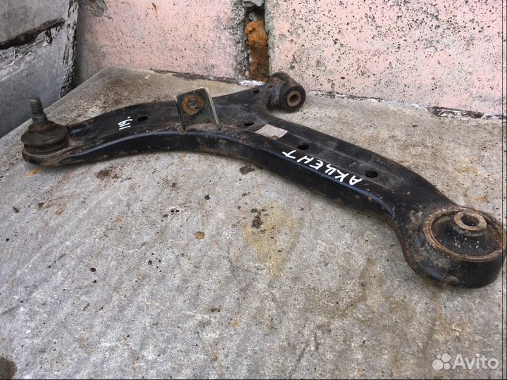 Рычаг передний левый Hyundai Accent Хендай Акцент