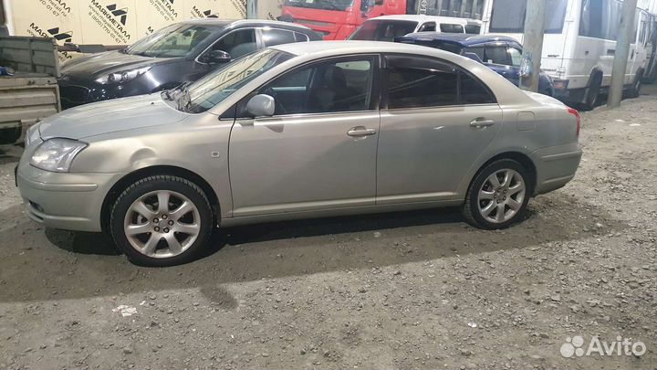 Toyota Avensis, 2006