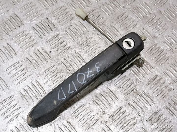 Ручка двери передней правой Vaz Niva