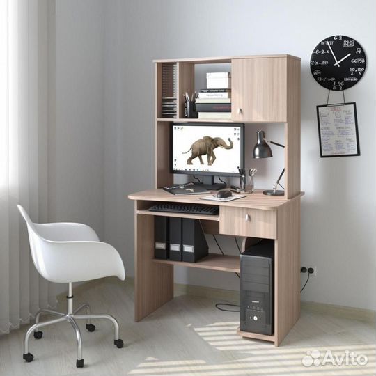 Стол компьютерный письменный в наличии