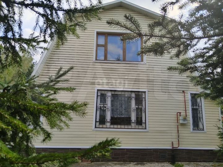 Дом 82,6 м² на участке 8 сот.