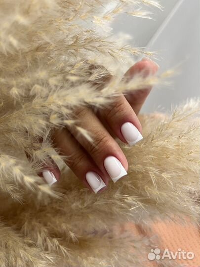 Маникюр /педикюр