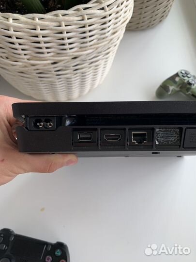 Sony playstation 4 slim 1tb