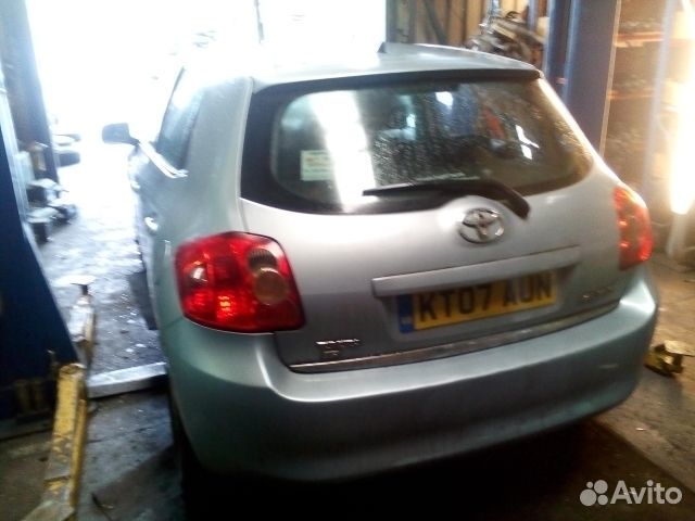 Разбор на запчасти Toyota Auris E15 2006-2012