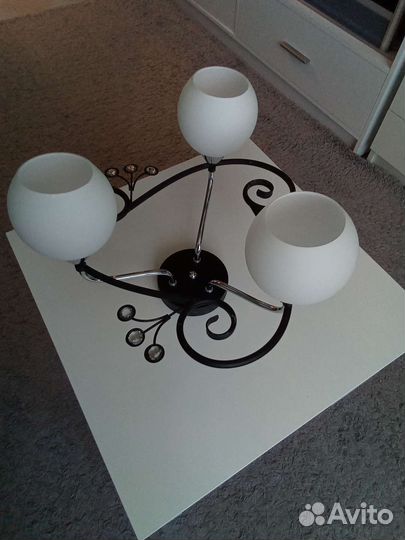 Люстра потолочная бу