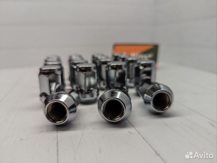 Колесные гайки 12-1.5