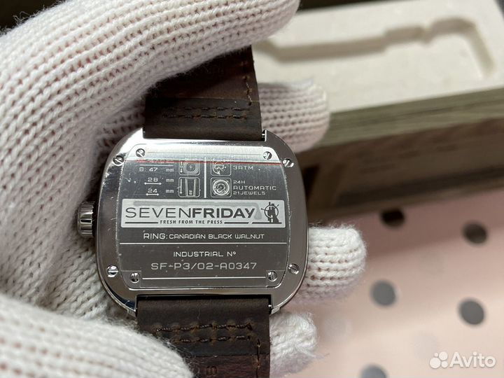 Часы sevenfriday оригинал