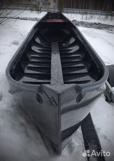 Лодка для мелководья