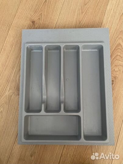 Лоток для столовых приборов