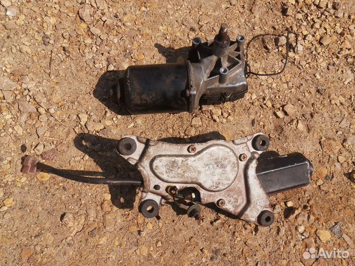 Мотор дворников Mazda 626