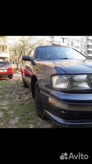 Toyota Crown, 1994