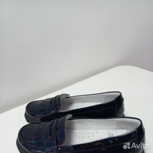 Ботинки зимние для девочки. Размер 35,34,33,32,31