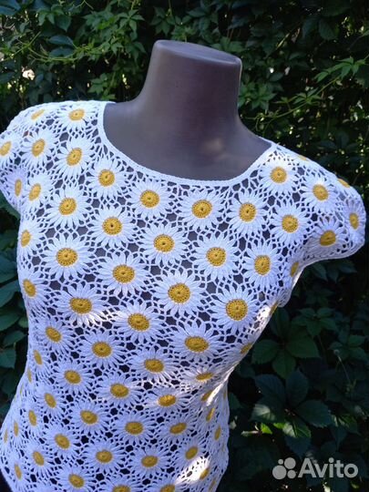 Футболка женская