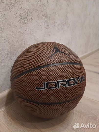 Баскетбольный мяч jordan
