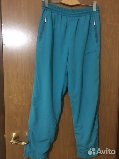 Спортивный костюм женский