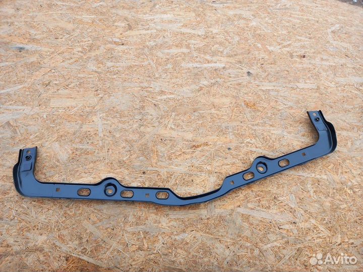 Кронштейн крепления бампера переднего Chevrolet 3