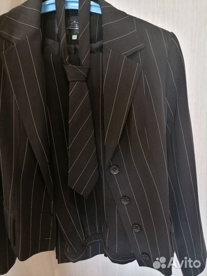 Костюм брючный