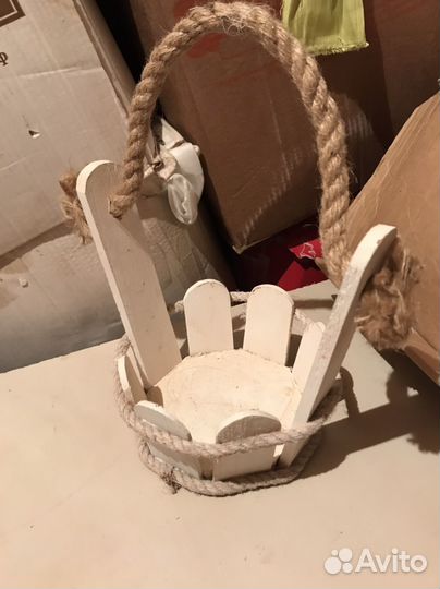 Деревянное кашпо