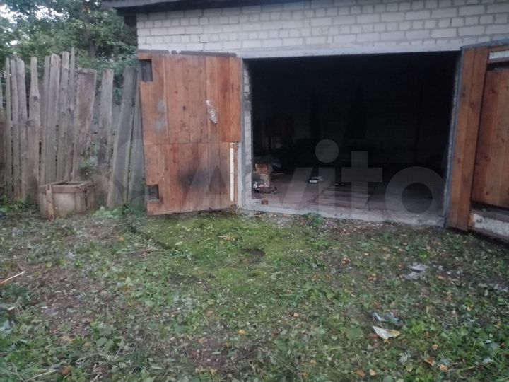 Гараж, > 30 м²