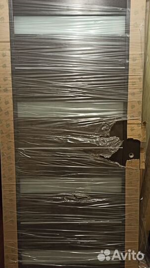 Двери межкомкомнатные 3 комплекта с ручками новые