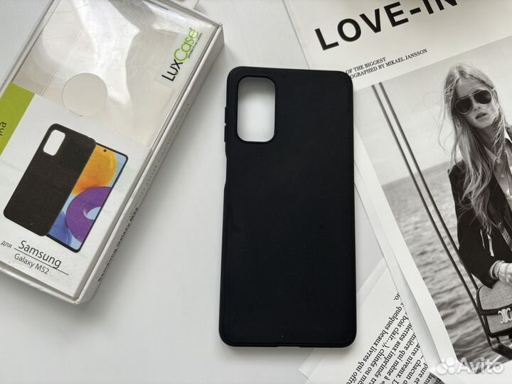 Чехол на samsung m52 черный новый