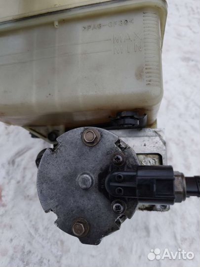 Компрессор гидравлический подвески LC 100