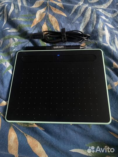 Wacom intuos S Bluetooth Графический планшет