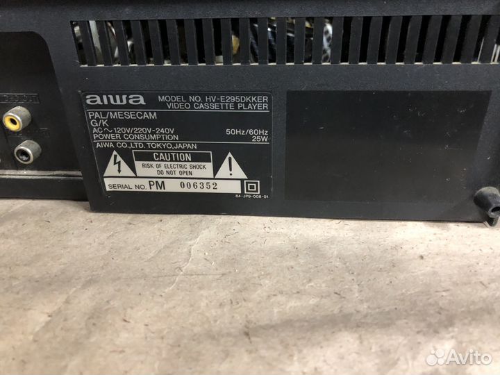 Видеомагнитофон aiwa