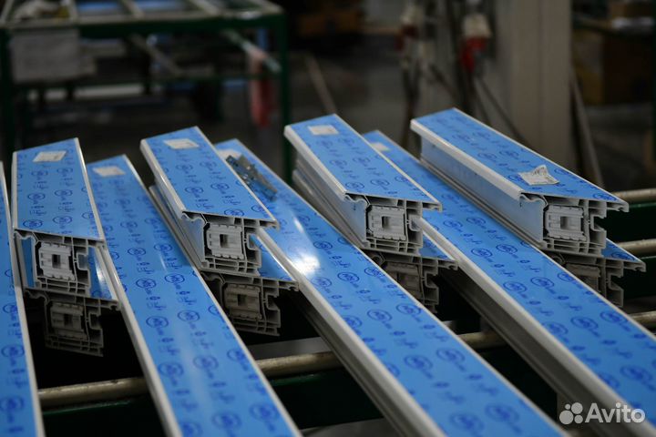 Балконный блок с дверью на заказ