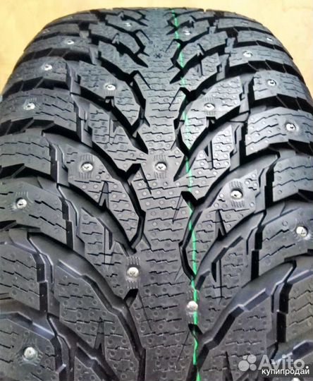 Nokian Tyres Hakkapeliitta 9 SUV 275/45 R20