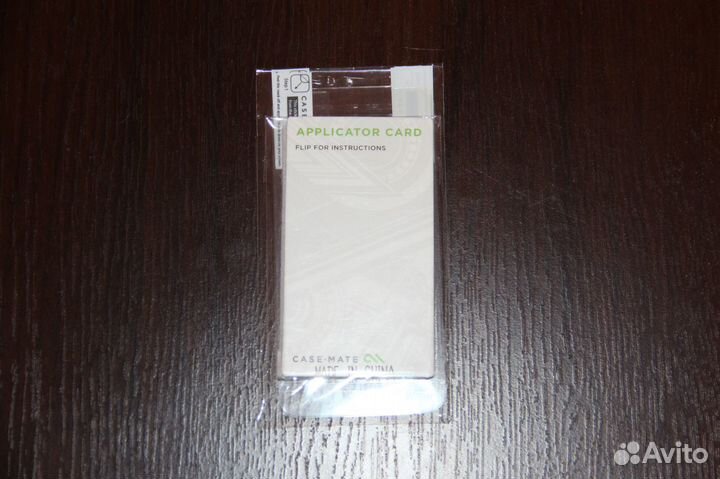 Защитная плёнка на iPhone 4/4s с 2-х сторон