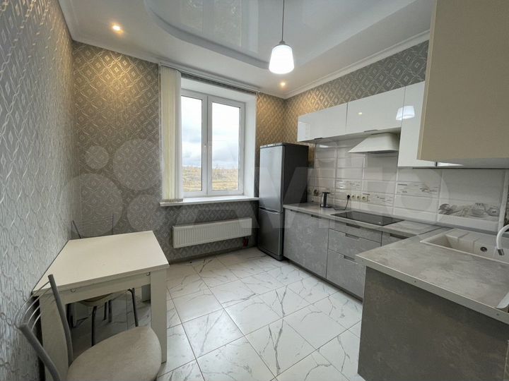 2-к. квартира, 61,5 м², 10/12 эт.