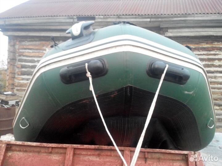 Продам лодку